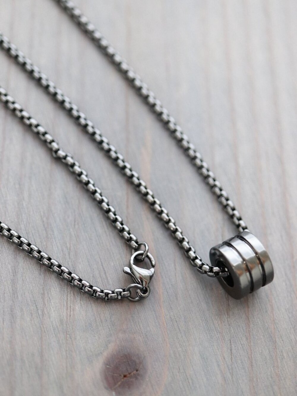 Barrel Round Style Pendant Necklace Black Stainless Steel